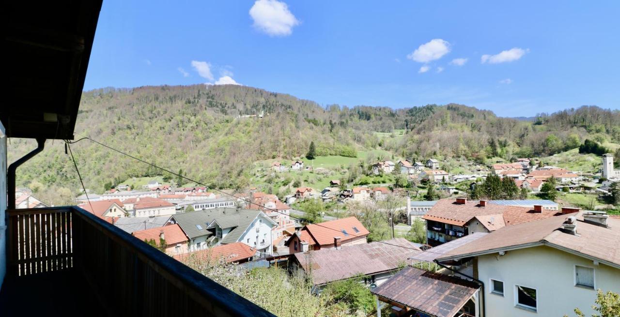 Bergmannhaus Villa Zagorje ob Savi Exterior photo